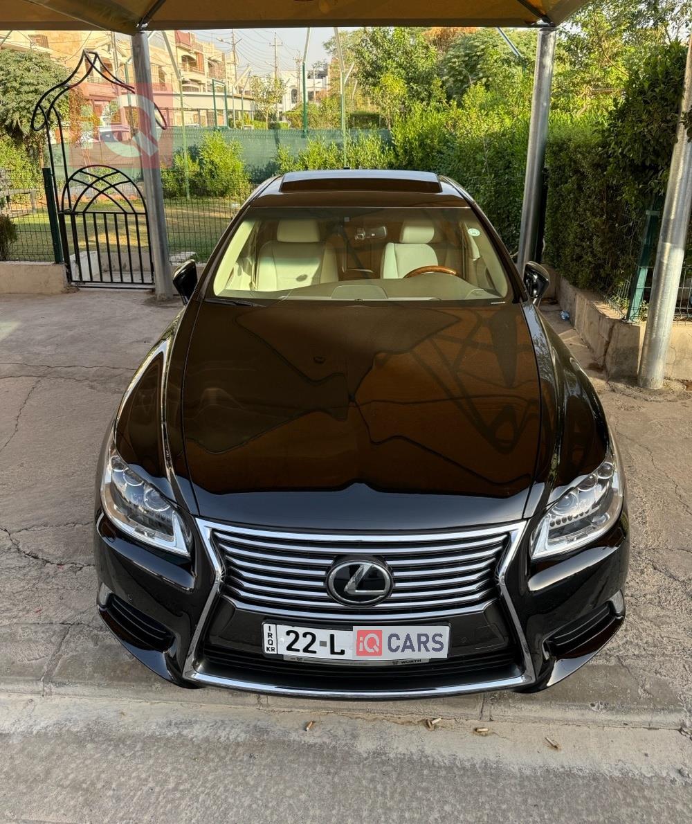 لێکزس  بۆ فرۆشتن لە عێراق